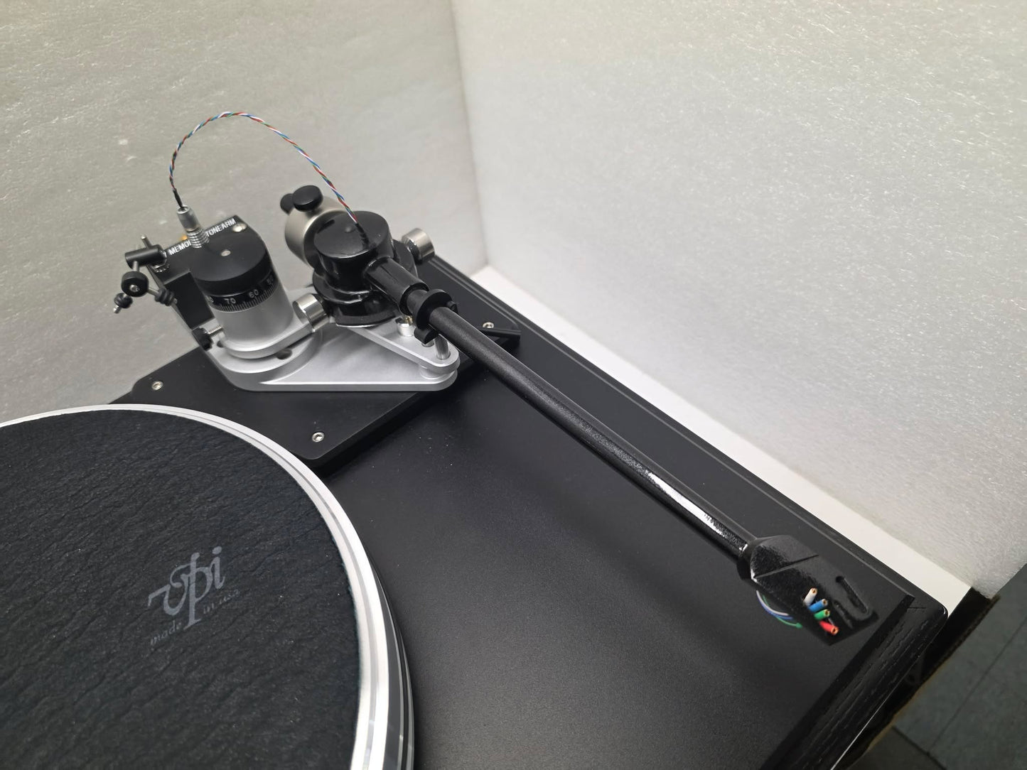 Refurb Black Ash Classic Signature