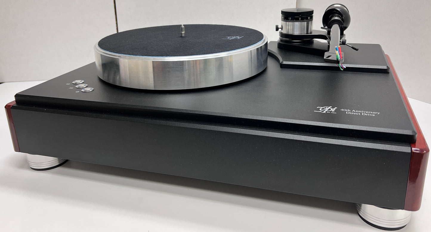 HW-40 Anniversary Edition - Walnut - B-Stock