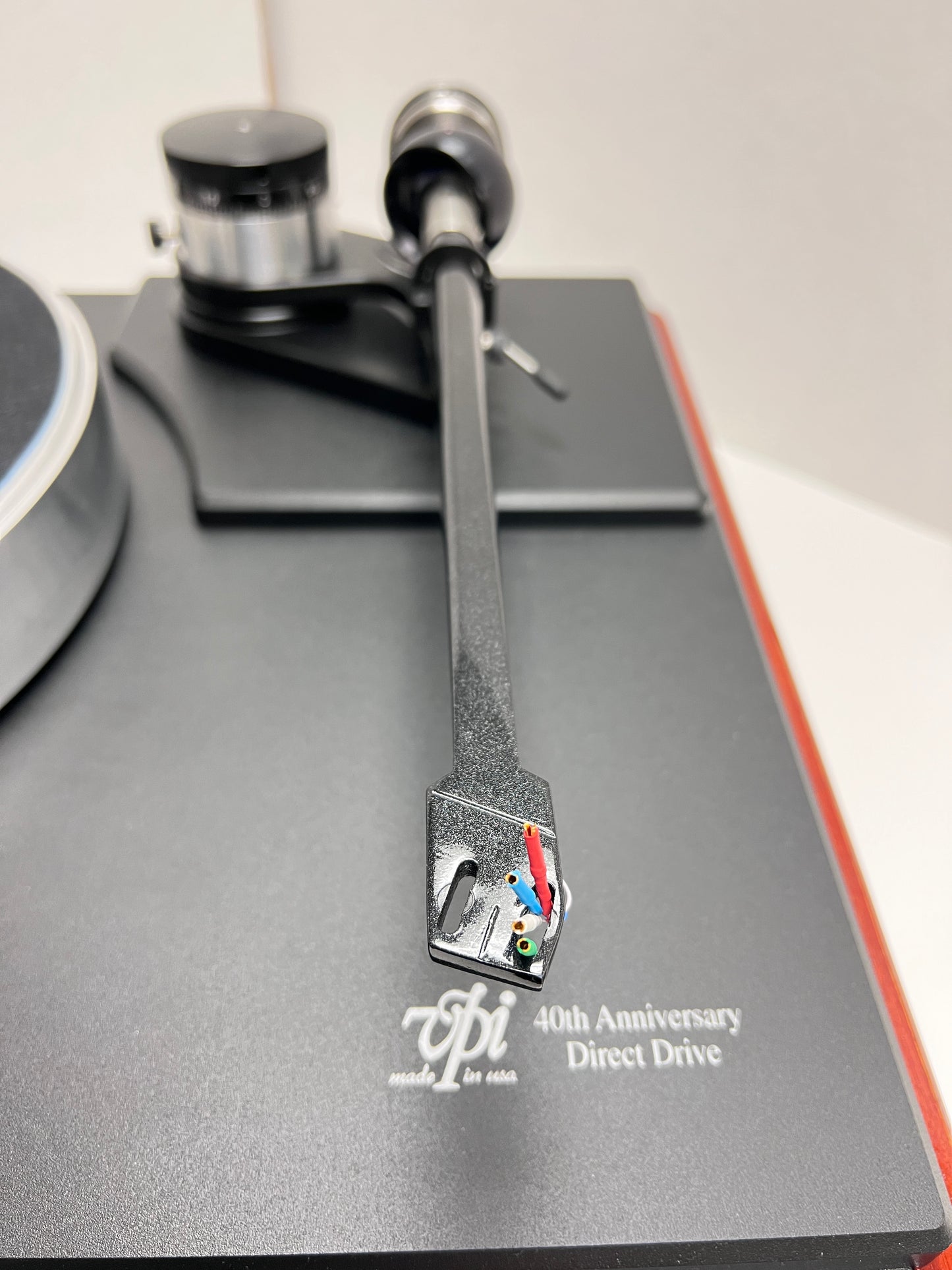 HW-40 Anniversary Edition - Walnut - B-Stock