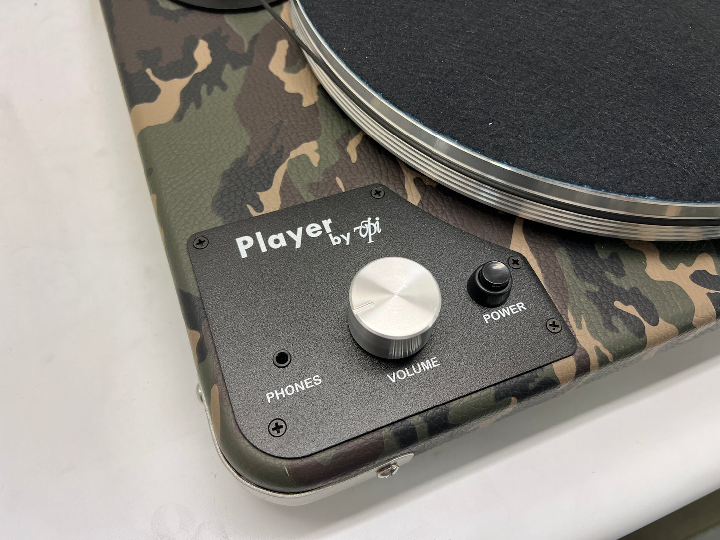 Camo Leather Player