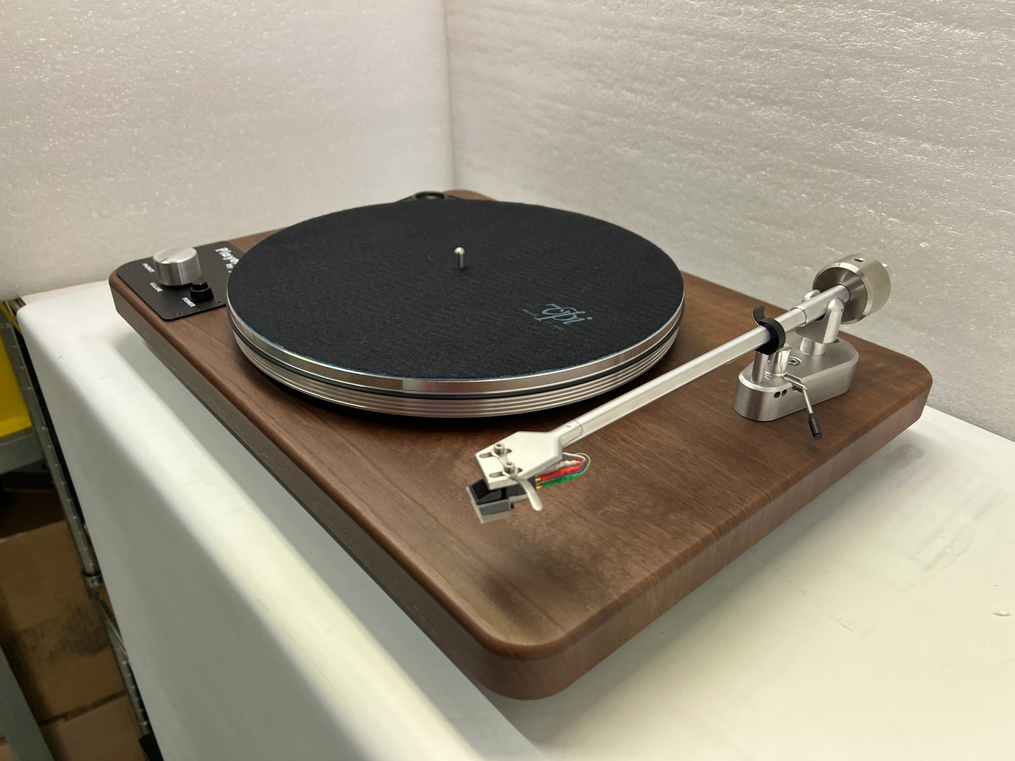 Walnut Player (B-Stock)