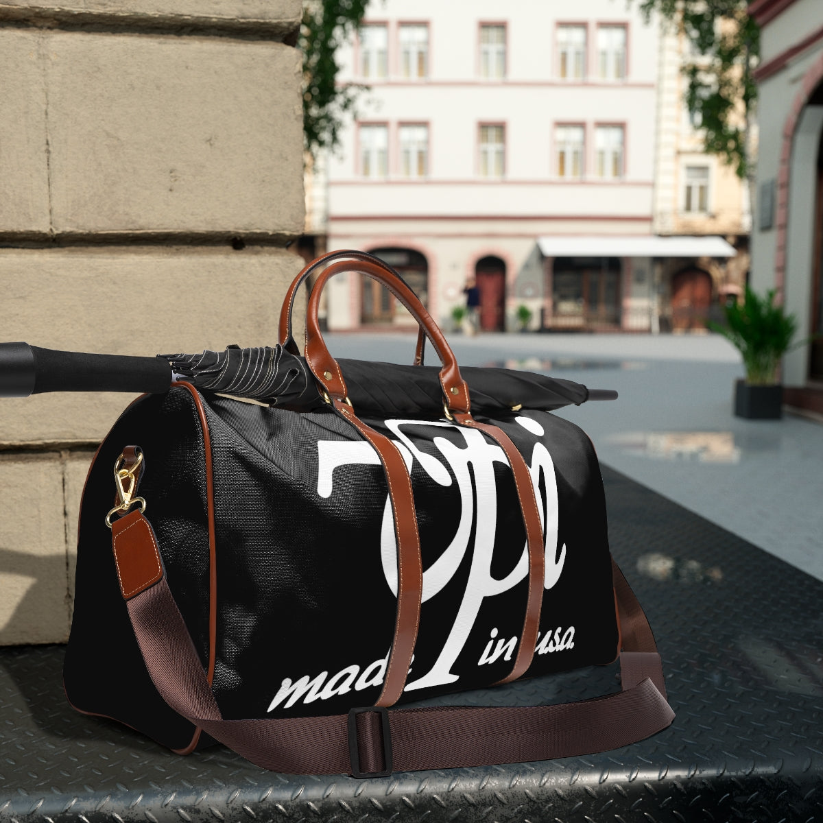 Waterproof Travel Bag (Black)