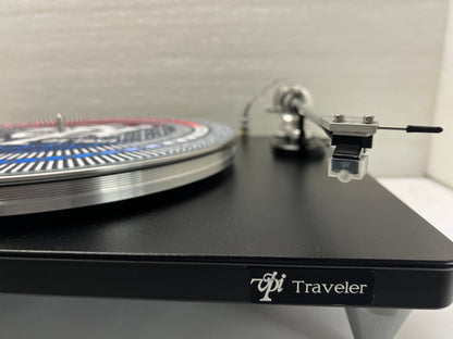 Traveler - Black V-1